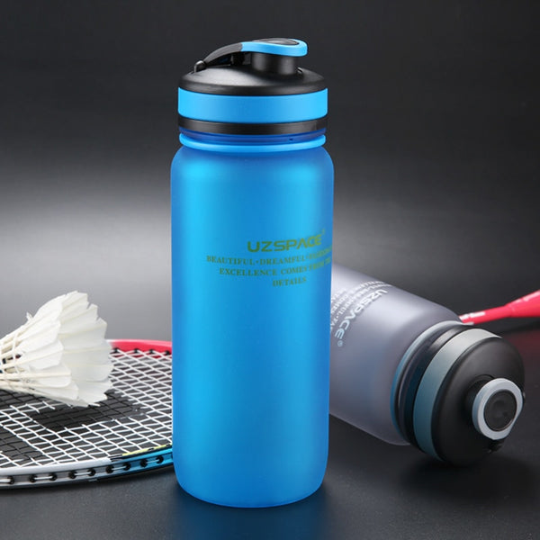 UZSPACE 650ML Sport Water Bottles Protein Shaker Cycling Hiking Trips Camping My Plastic Bottle Eco-Friendly Drinkware BPA free